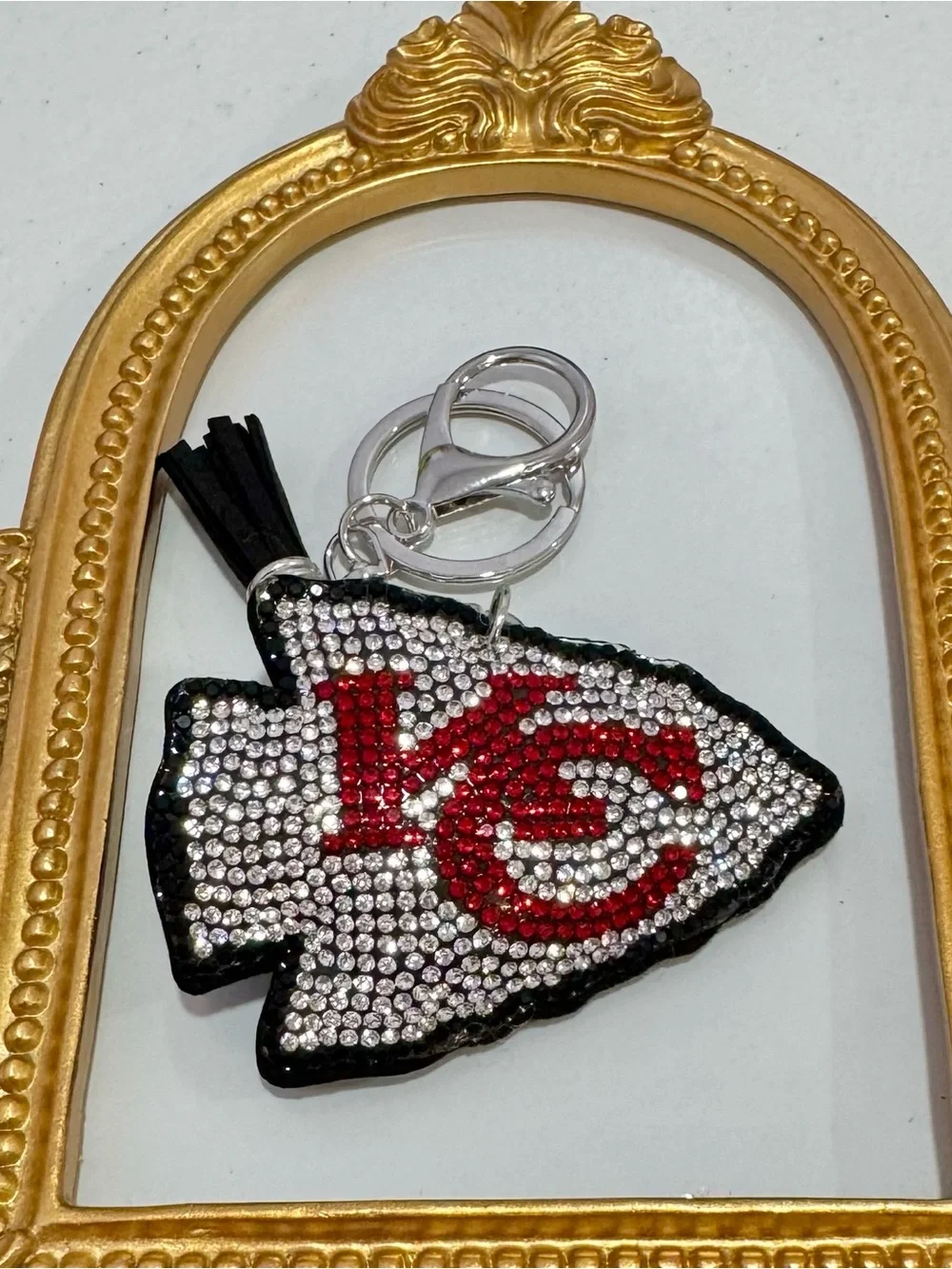New KC Arrowhead Crystal Keychain
